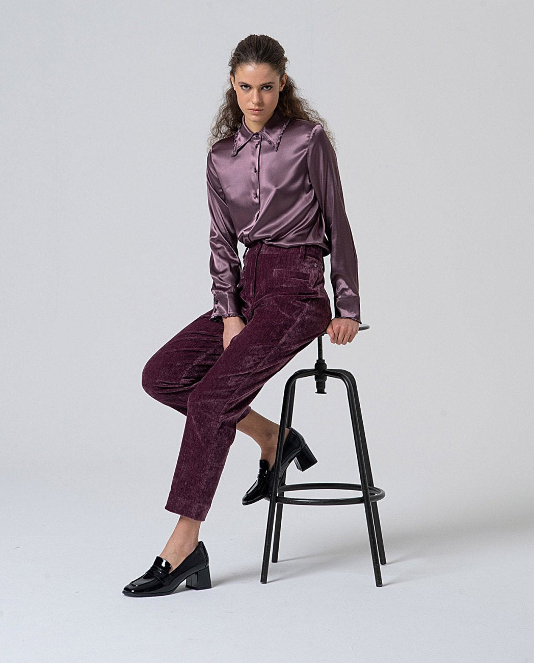 SURKANA - pantalone dritto velluto - MIRTILLO