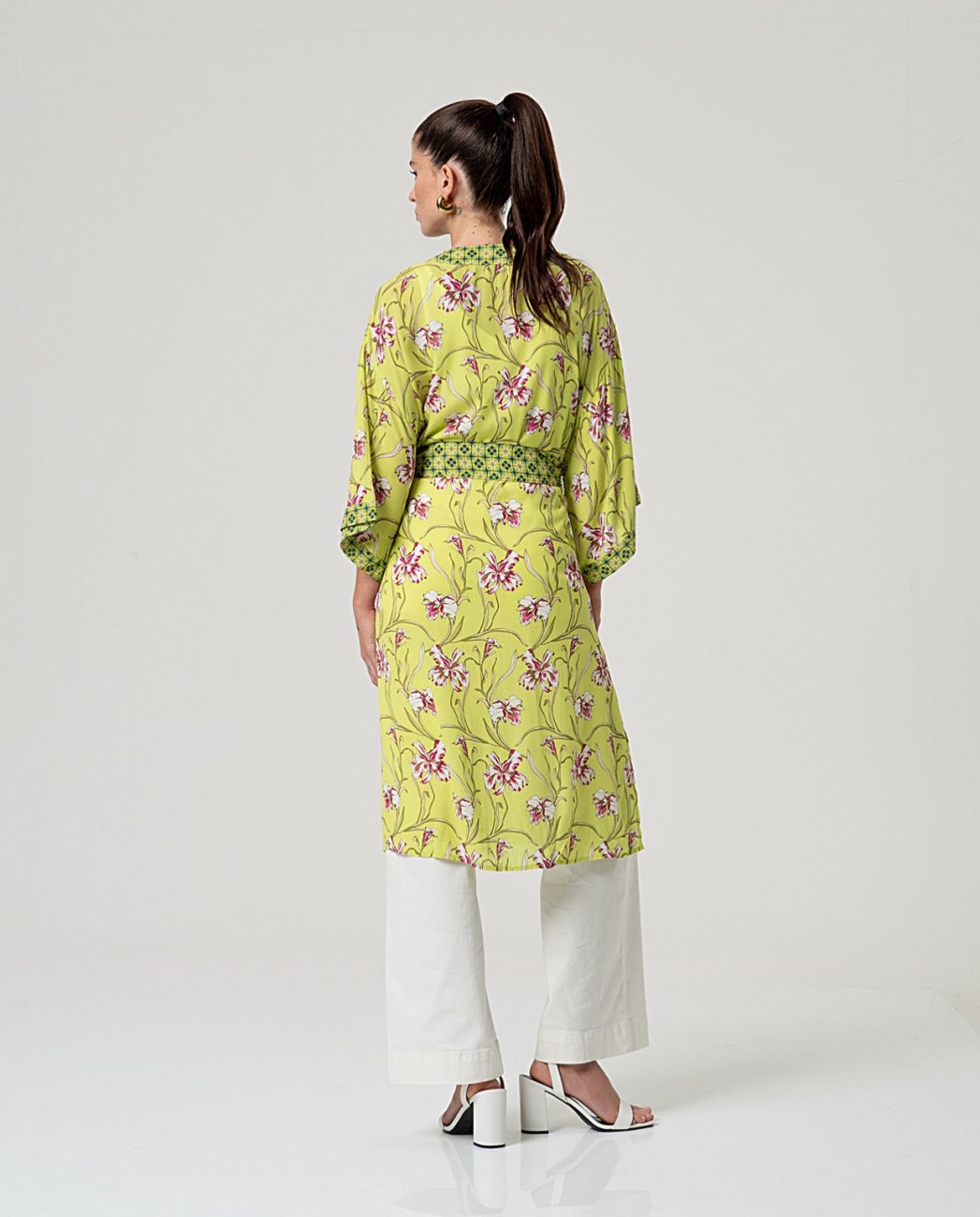 36KAKI921_60-2_l.jpg