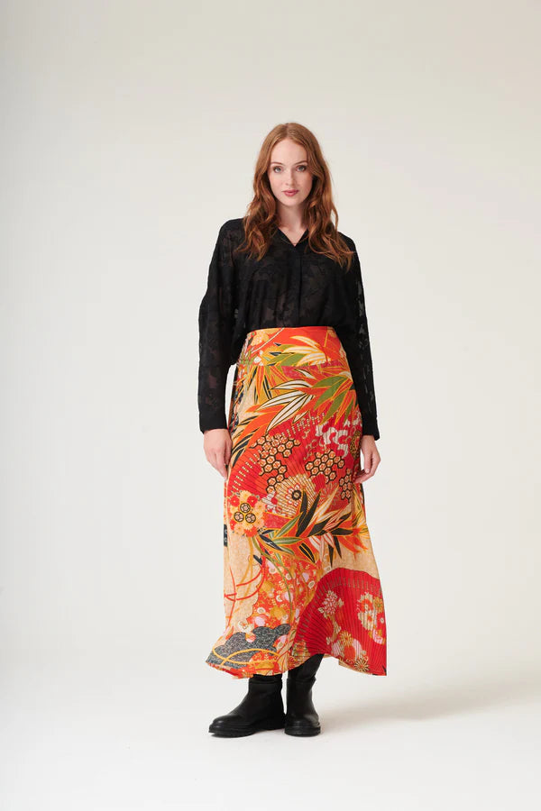 Fans-Scarlet-A-Line-Skirt4.webp