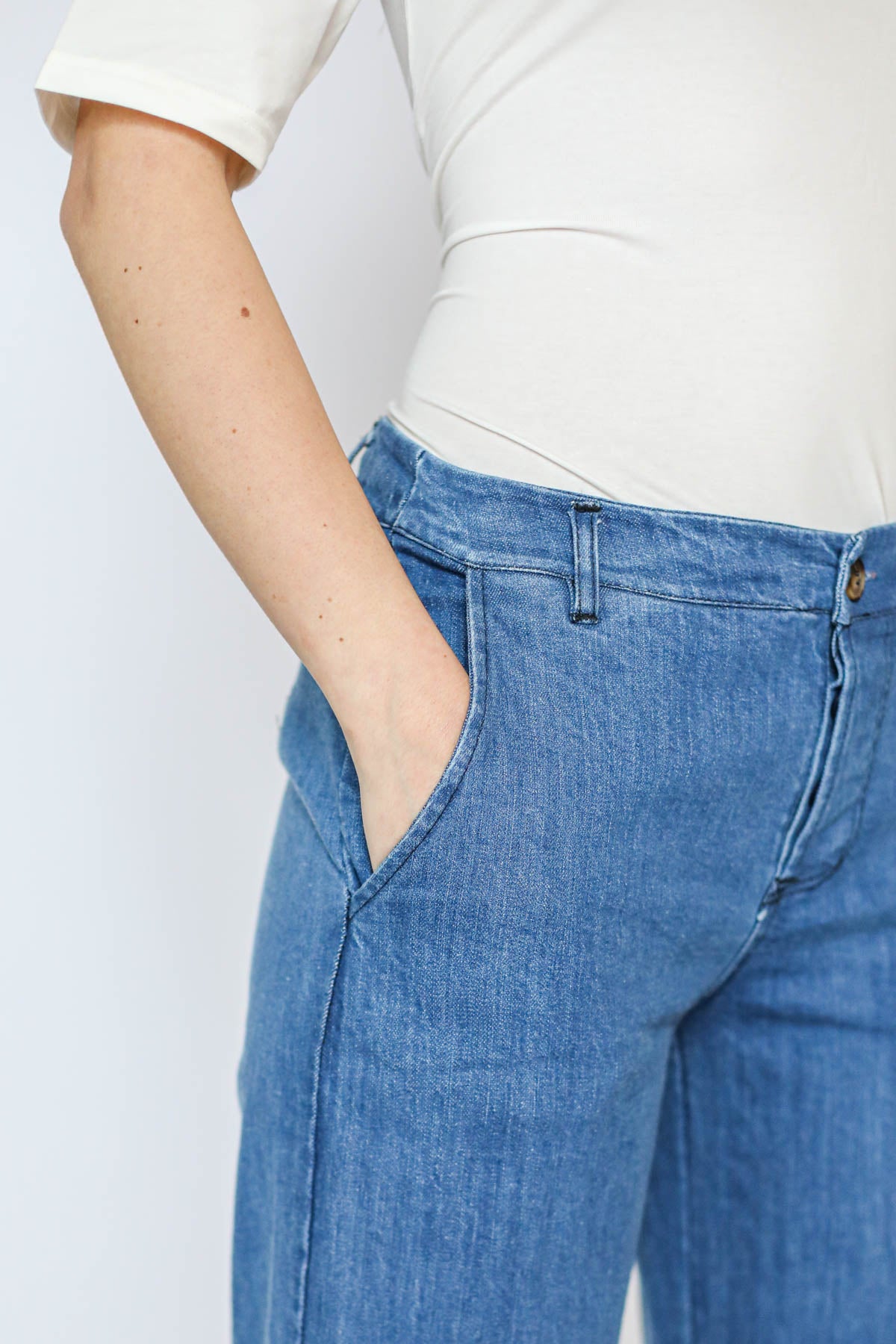 DISSOLVED LABS - jeans mia - JEANS CHIARO