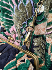 one-hundred-stars-1 - velvet kiss lock bag - CRANE EMERALD