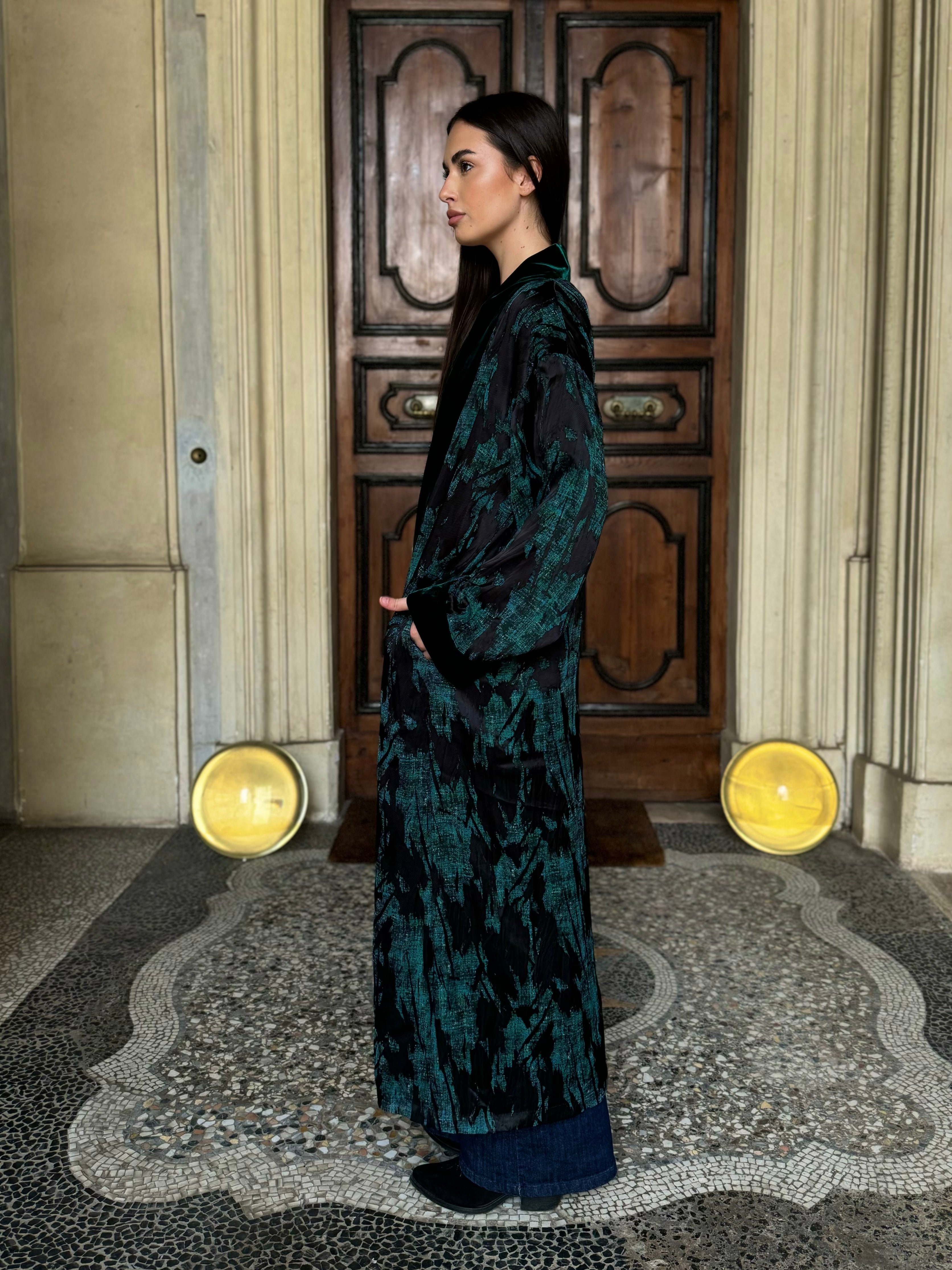 WU-SIDE - kimono jacquard bordi velluto - NERO