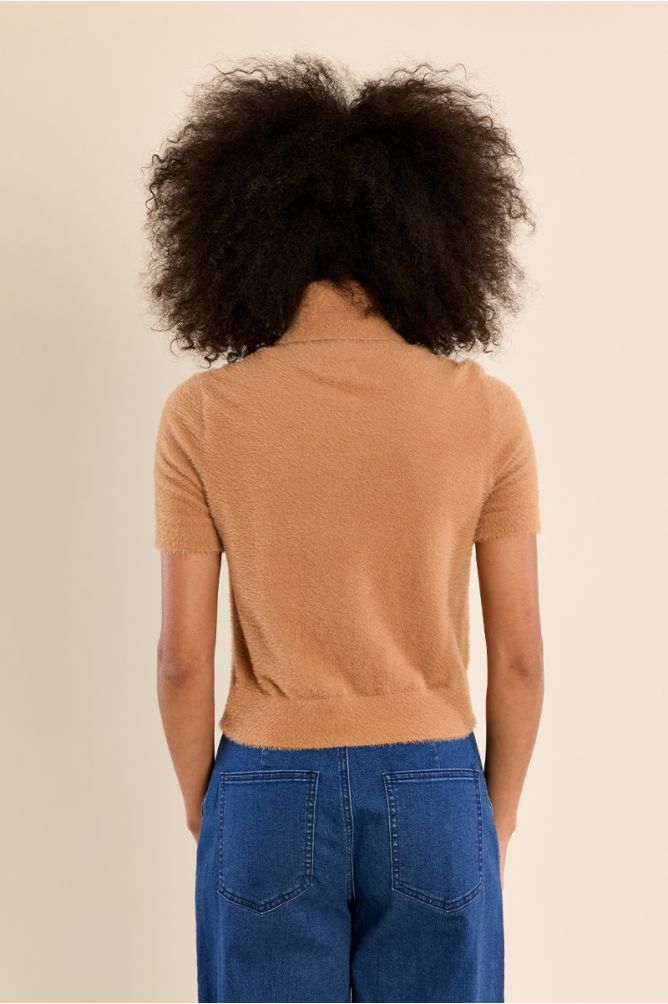 MOLLY BRACKEN - fluffy, short sleeves sweater - CAMEL