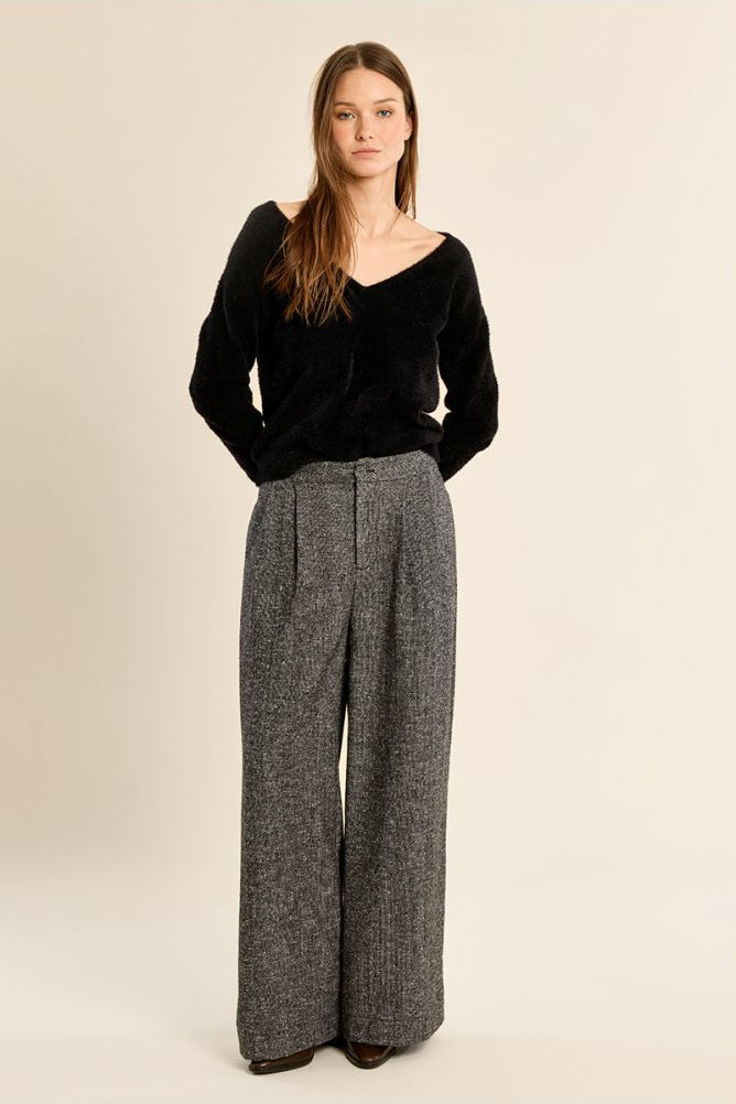 MOLLY BRACKEN - fluffy sweater, V-neck - BLACK