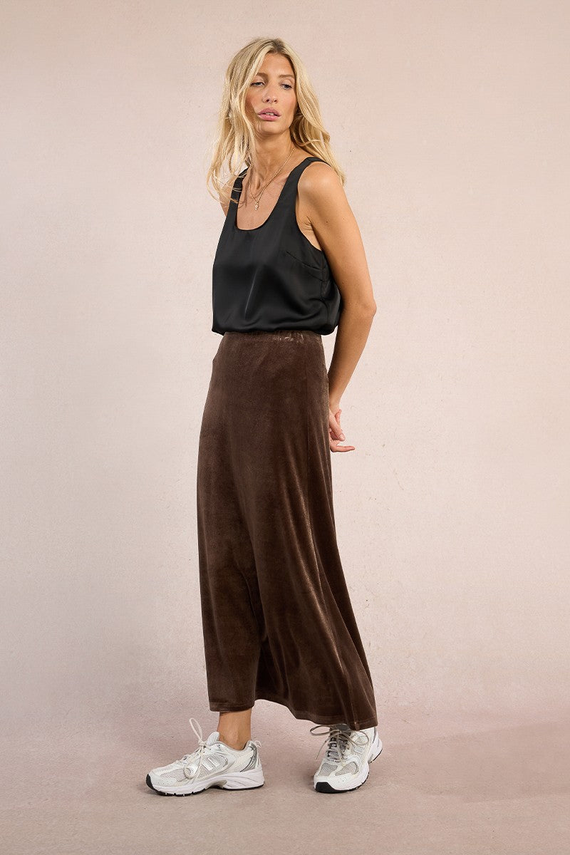 long-velvet-skirt-4.jpg