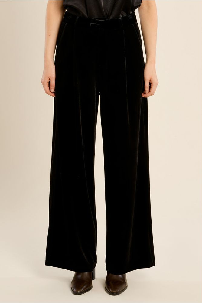 MOLLY BRACKEN - straight-leg velvet pants - BLACK