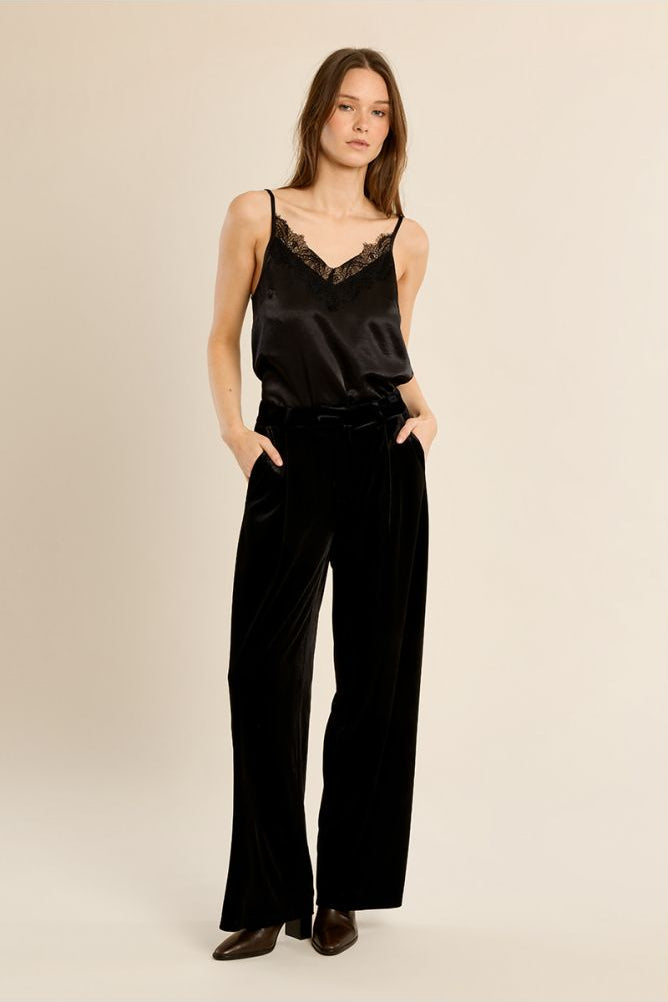 MOLLY BRACKEN - straight-leg velvet pants - BLACK