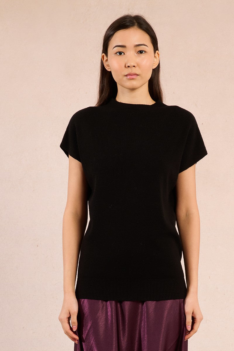 sweater-with-low-armholes-18.jpg